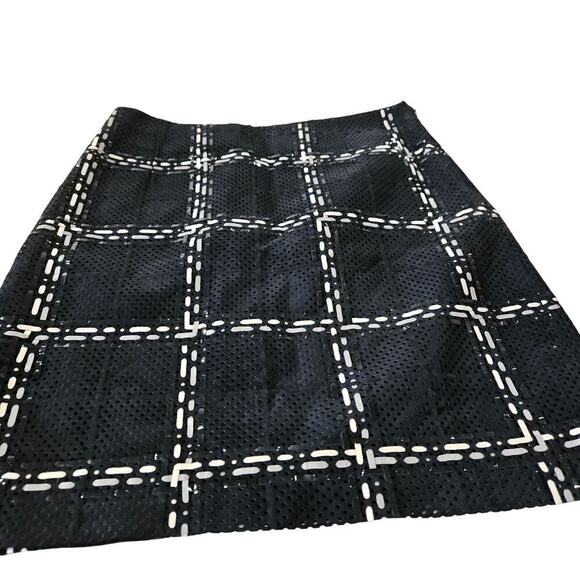 Per Se Leather Suede Perforated Plaid Black High Waist Knee Length Skirt Sz 2 XS - Picture 4 of 7